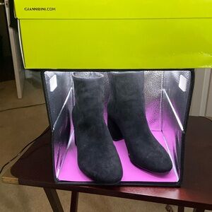 Gianni Bini from Dillards brand ankle suede boots